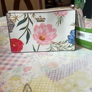 kate spade floral wristlet